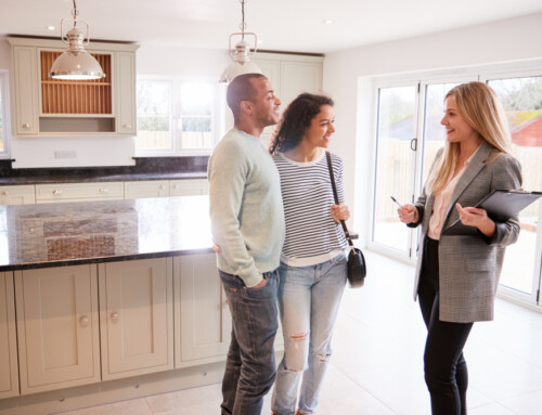 7 Benefits of Working with a Real Estate Agent When Buying a Home