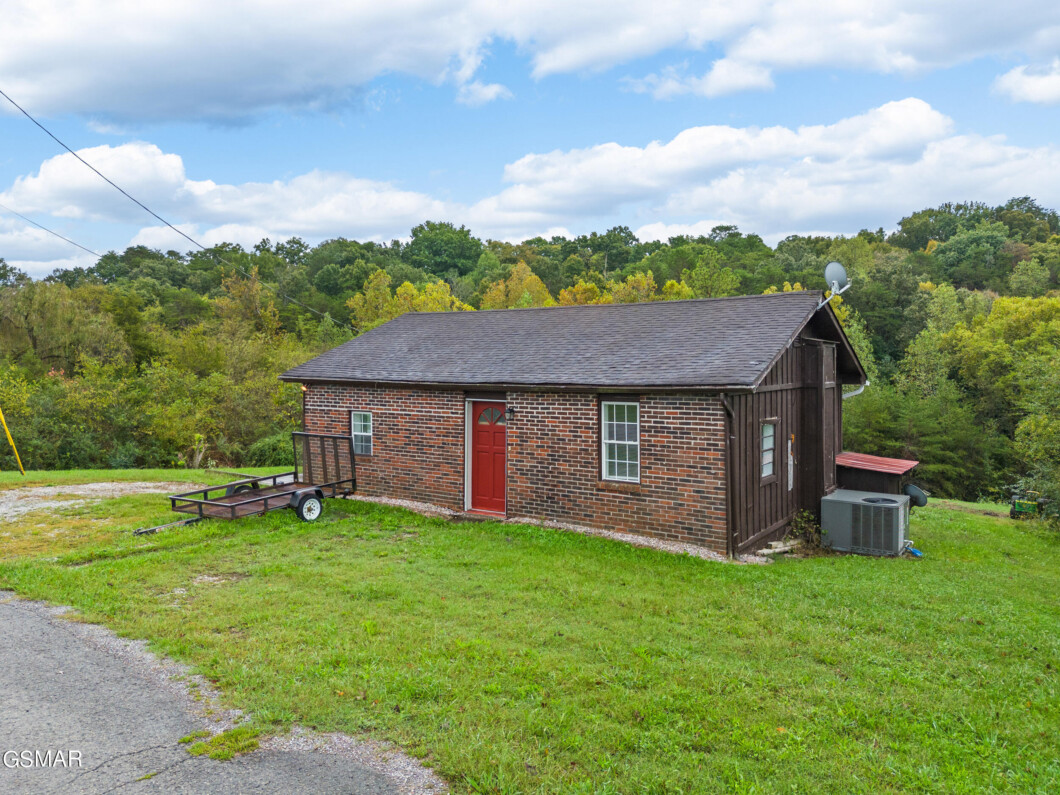 303218 - 9726 Clift Road - Smoky Mountain Homes for Sale & Cabins for Sale